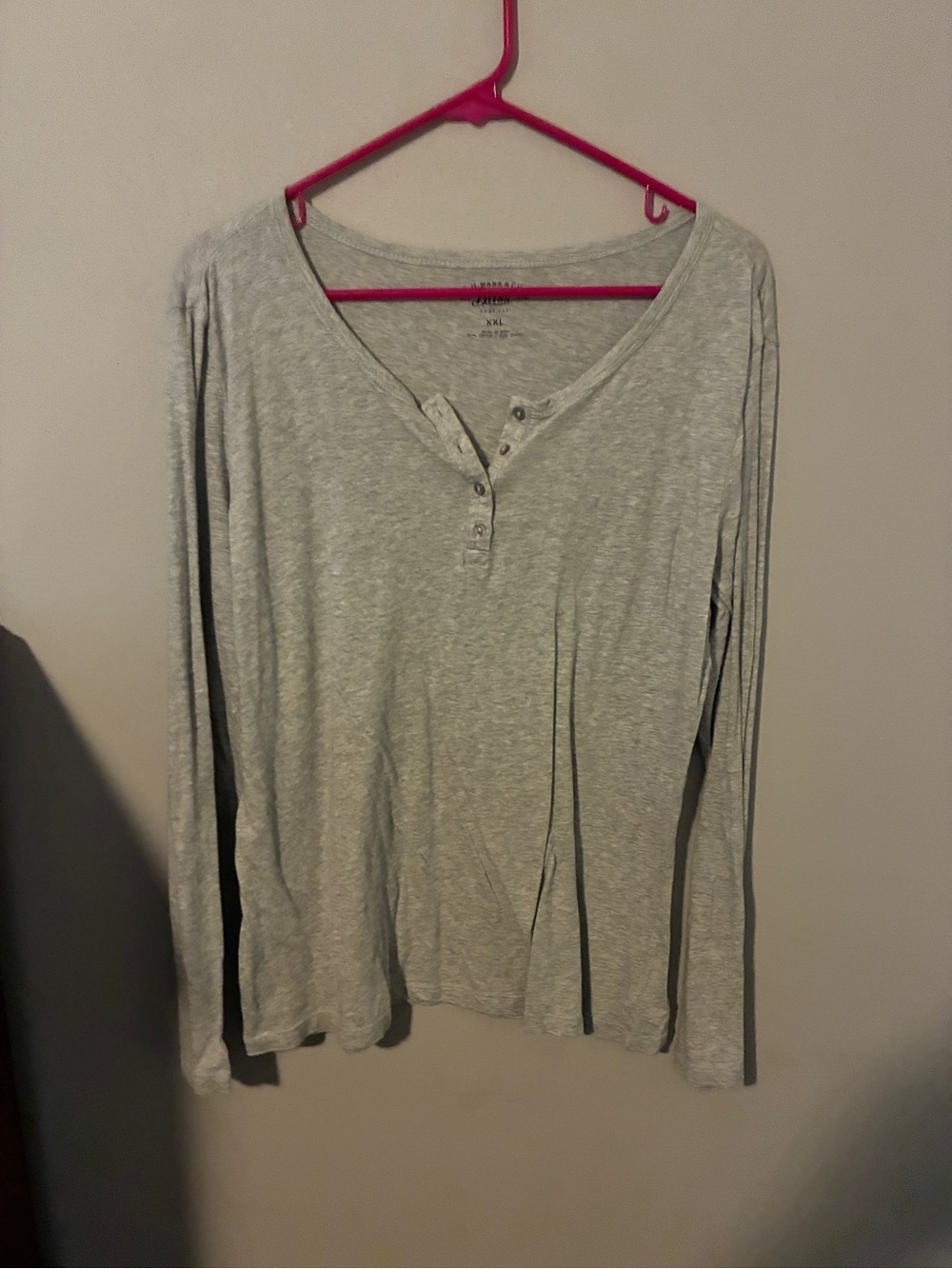 G.H. Bass & Co. Light Gray Long Sleeve Henley Top